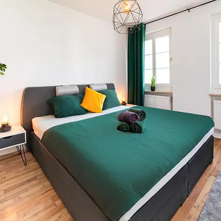 Smart Home - Wuppertal - Perfect For 6 Guests - Central - Netflix - Schwebebahn - Free Parking Zone Вупперталь Экстерьер фото