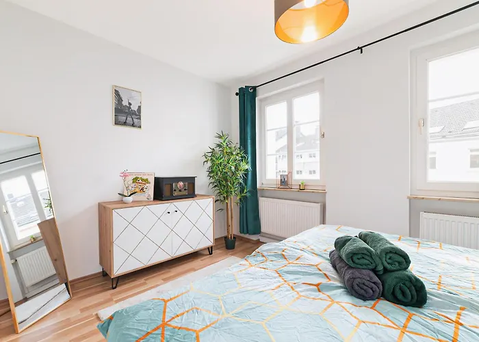 Smart Home - Wuppertal - Perfect For 6 Guests - Central - Netflix - Schwebebahn - Free Parking Zone